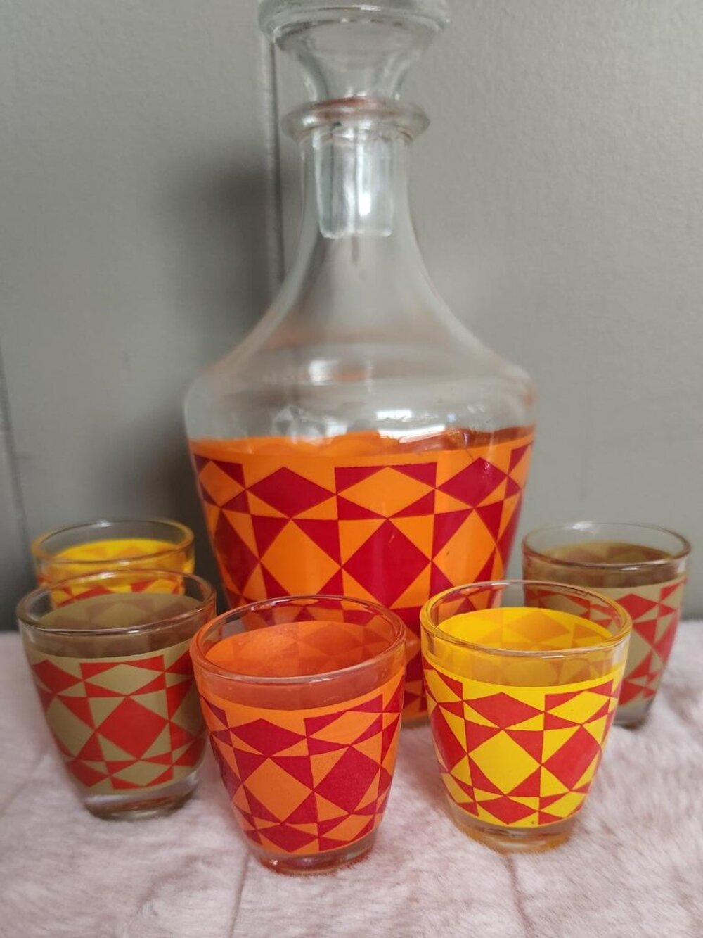 VINTAGE 70s Psychedelic Geometric Orange & Red Harlequin Decanter Set
